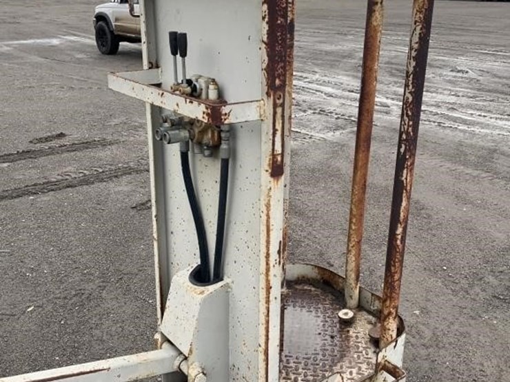 prune-rite-pr300d-25'-s.p.-pruning-tower-image-12