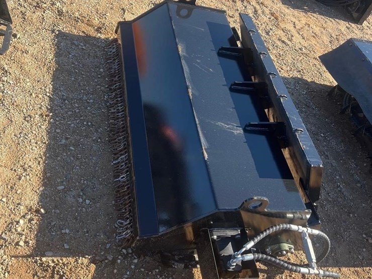 future-57in-hydraulic-skid-steer-flair-mower-attac-image-1