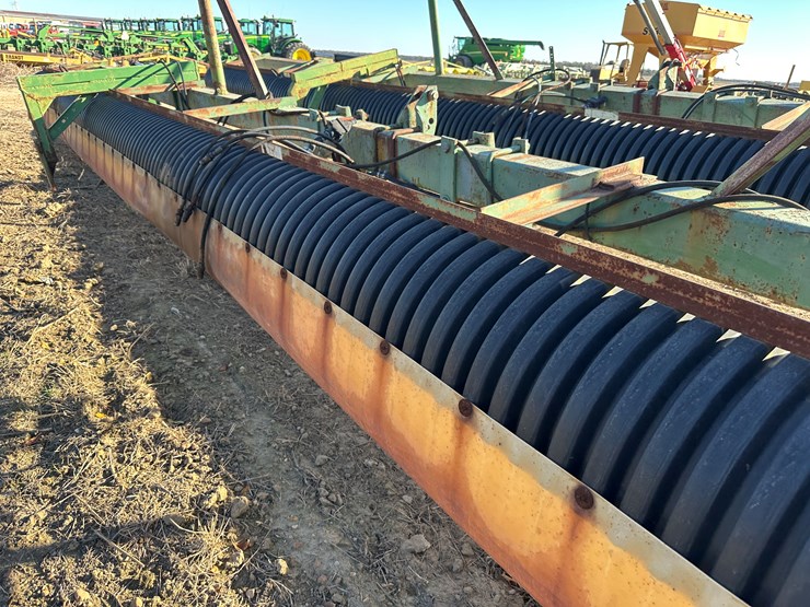 #33738-•-~22'-hooded-sprayer-image-24