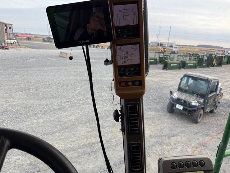 2009-john-deere-9870-sts-image-140