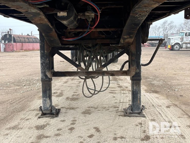 2012-manac-extendable-flatbed-image-23