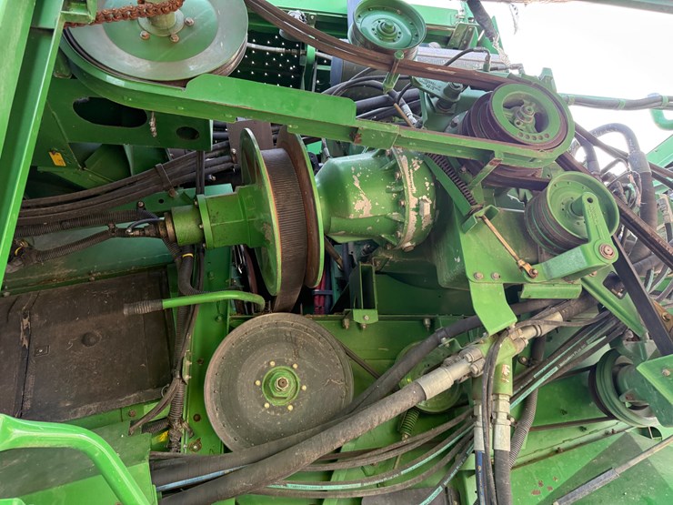 2009-john-deere-9870-sts-image-79
