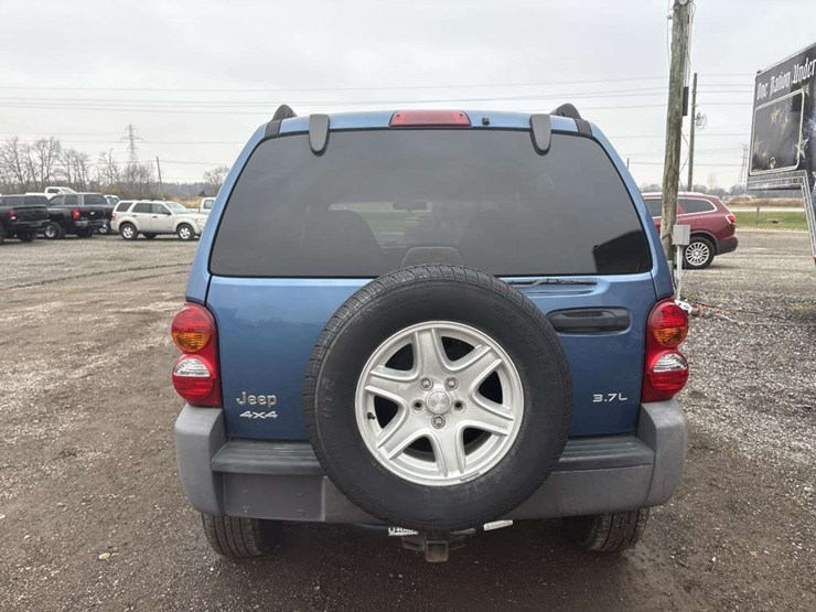 2004-jeep-liberty-image-4