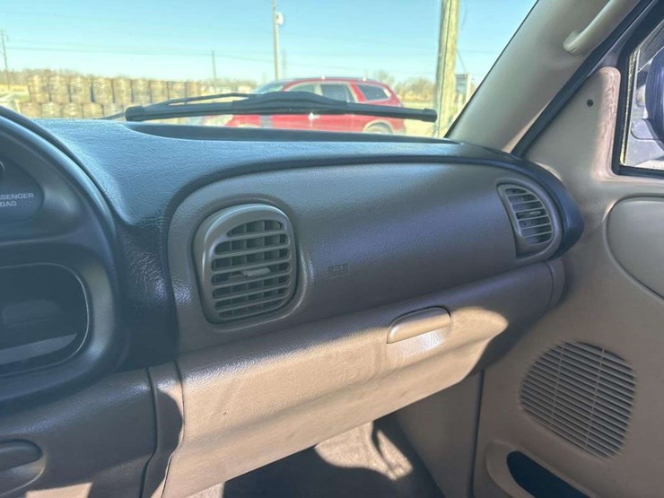 2000-dodge-ram-1500-image-19