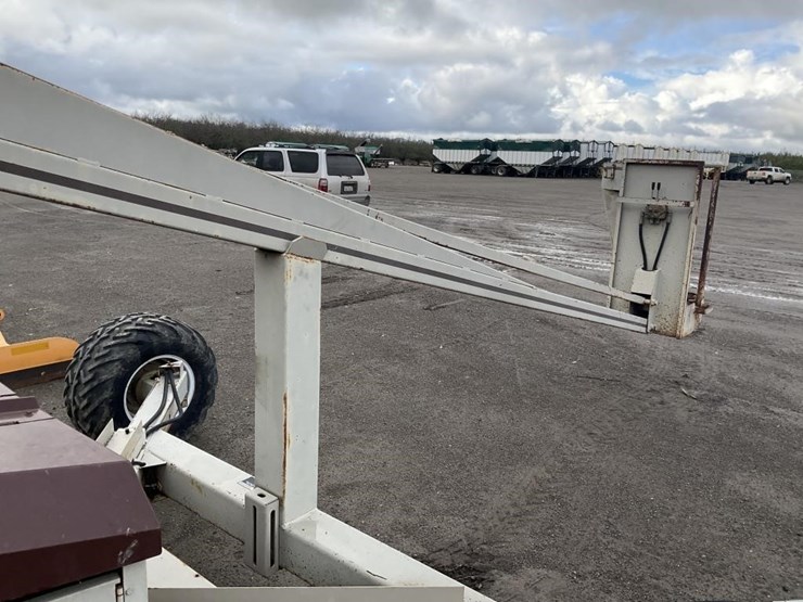 prune-rite-pr300d-25'-s.p.-pruning-tower-image-11