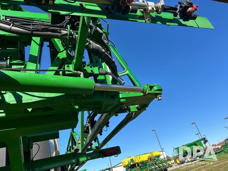 2022-john-deere-410r-image-41