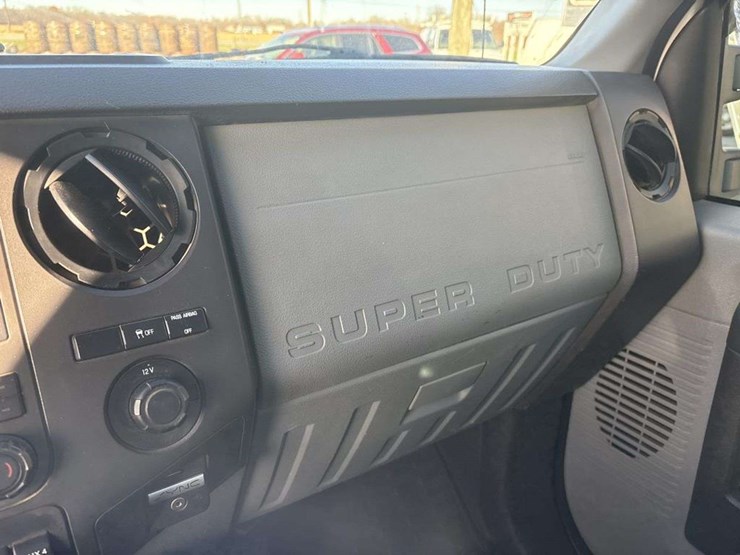 2015-ford-f350-image-29