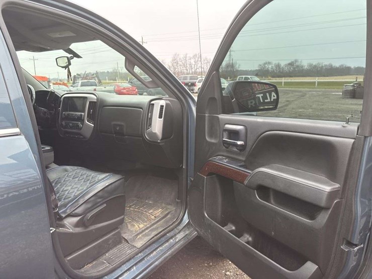 2014-gmc-sierra-1500-image-19