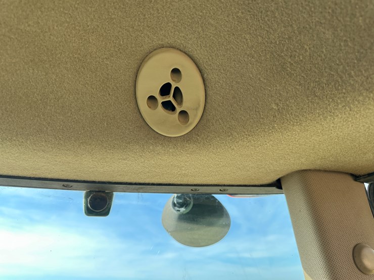 2006-john-deere-8430-image-67