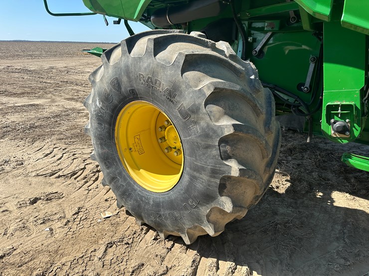 john-deere-s690-image-10