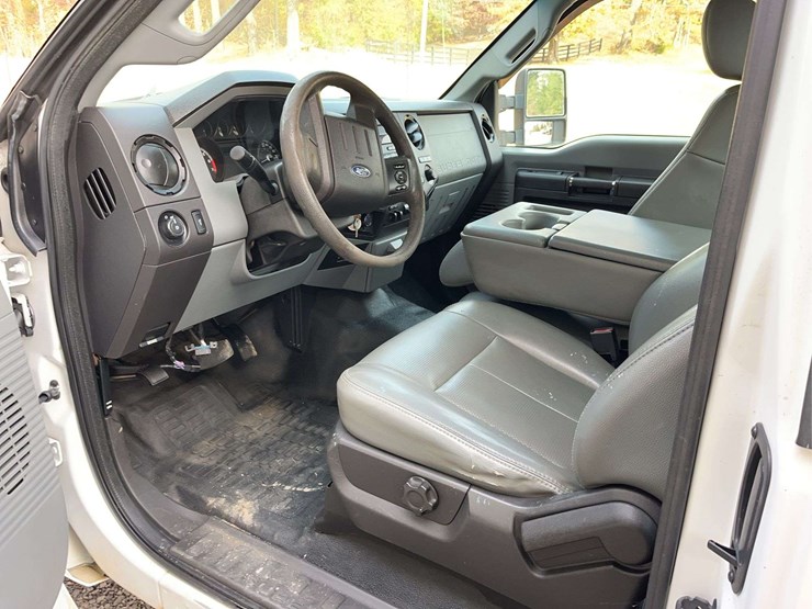 2012-ford-f250-image-17