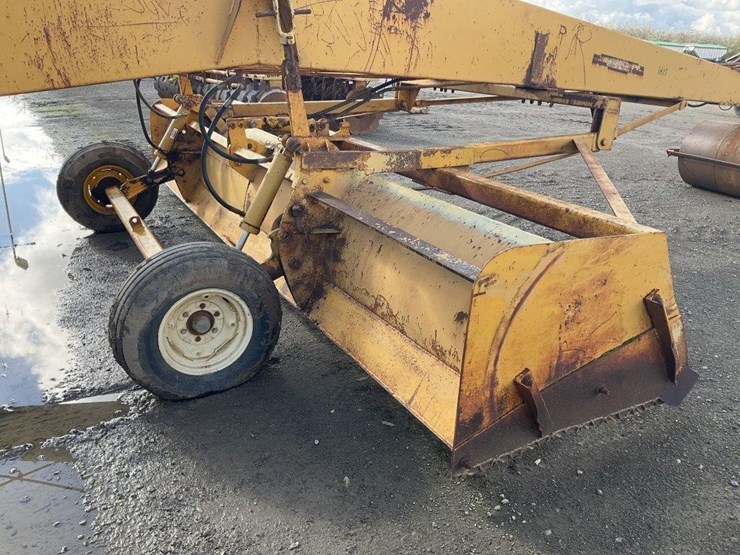 marvin-16'x30'-triplane-image-9