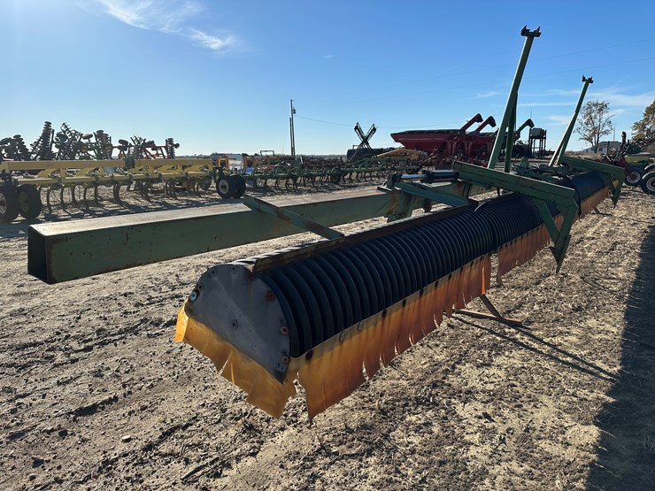 #33737-•-~22'-hooded-sprayer-image-4