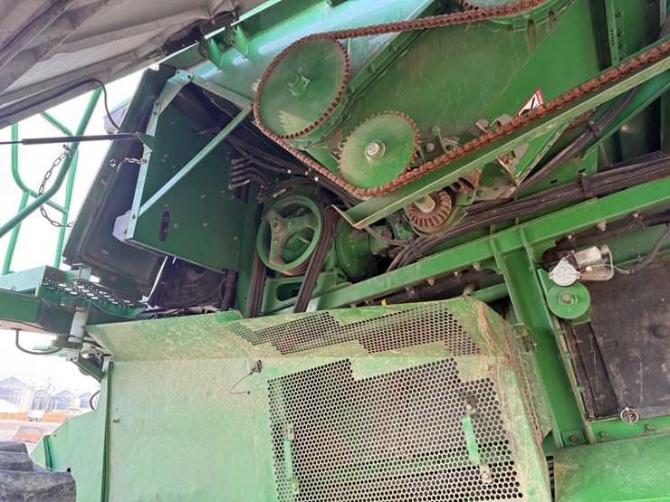2009-john-deere-9870-sts-image-92