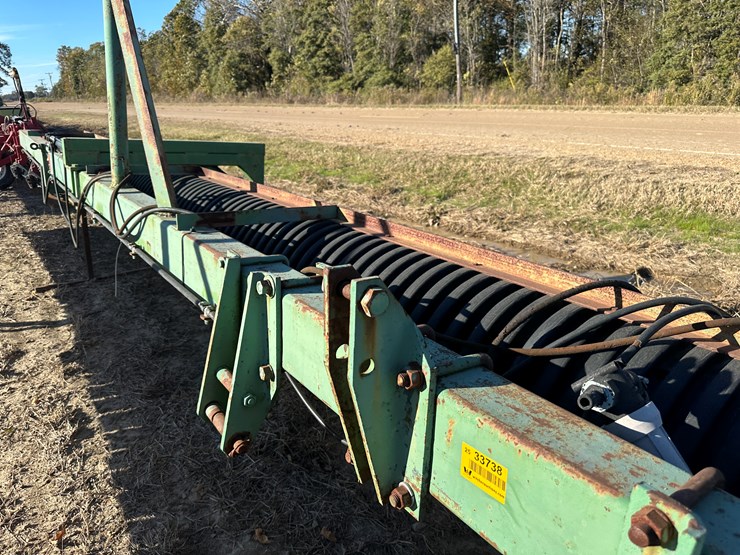 #33738-•-~22'-hooded-sprayer-image-12