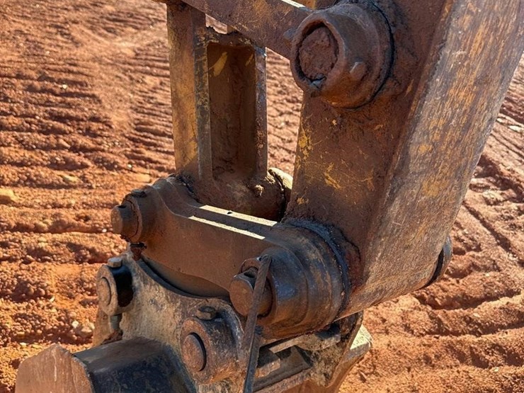 2016-caterpillar-308e2-cr-image-8