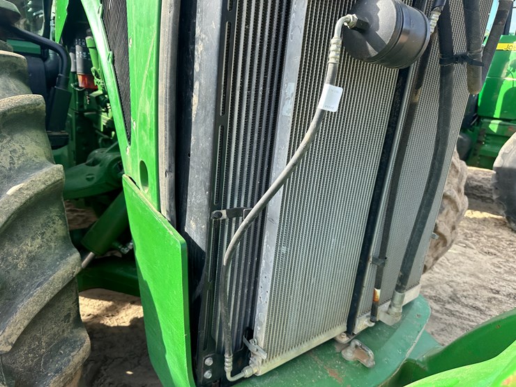 2012-john-deere-8360r-image-53