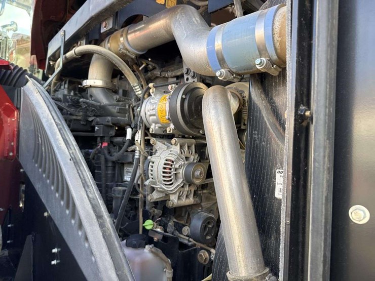 2020-case-ih-420-image-10