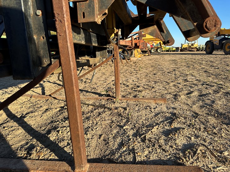 #33754-•-~25'-spray-boom-image-25