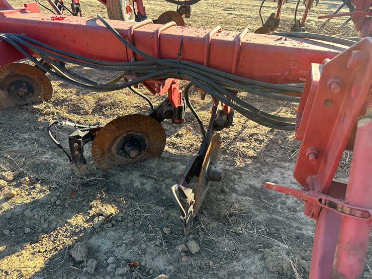 #33740-•-~20'-row-crop-cultivator-image-23