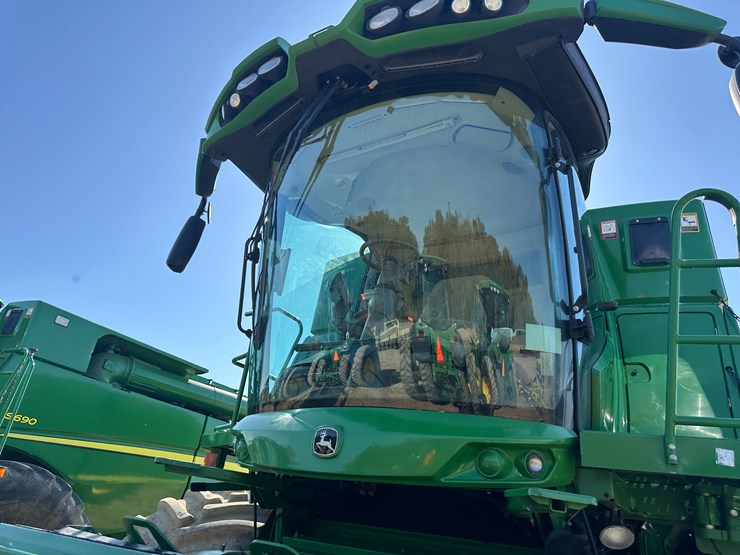 john-deere-s690-image-30
