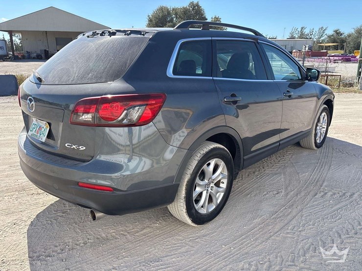 2014-mazda-cx9-image-3