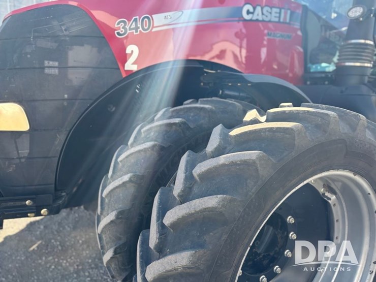 2018-case-ih-340-image-13