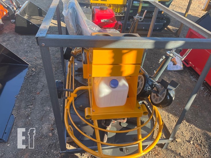 future-ride-on-trowel-image-5