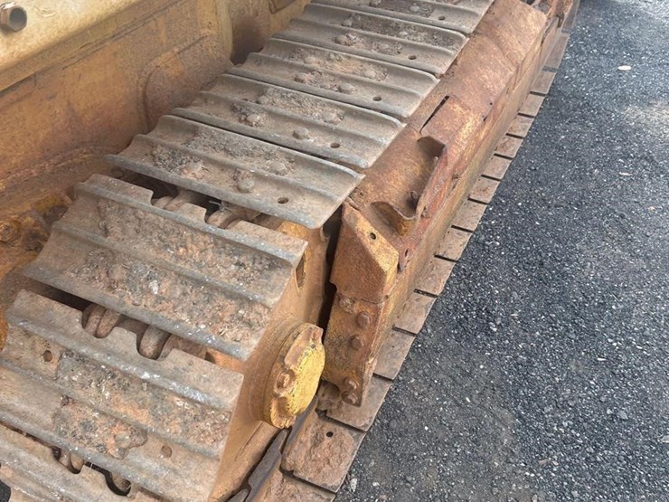 komatsu-d31s-16-image-35