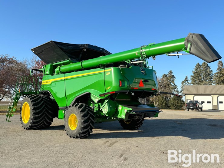 2022-john-deere-x9-1000-image-7