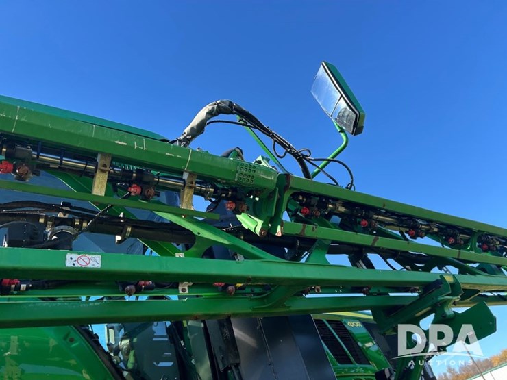 2022-john-deere-410r-image-48