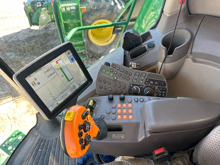 john-deere-s690-image-133