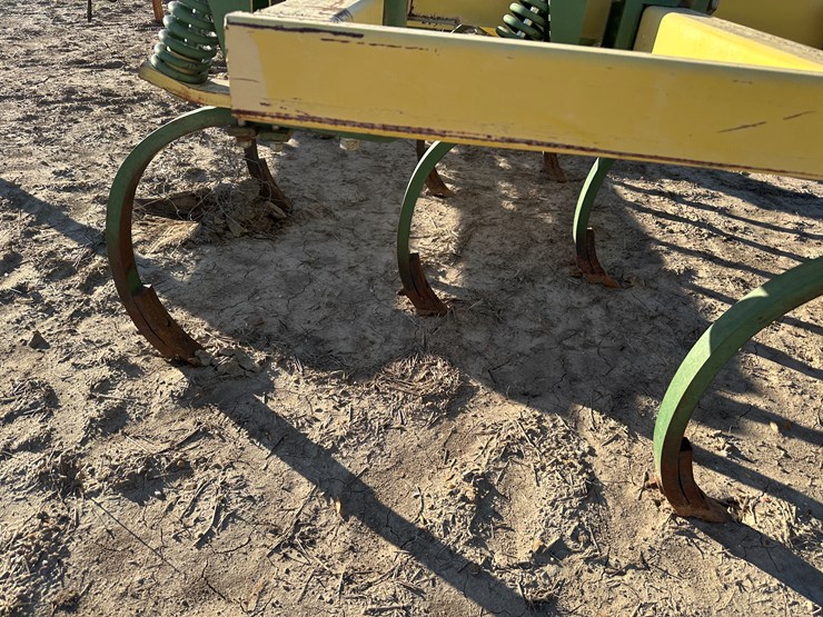 #33746-•-roll-a-cone-12.5'-chisel-plow-10-2397-image-16