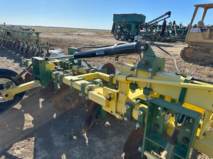 #33731-•-roll-a-cone-16-row-30"-hipper-image-19