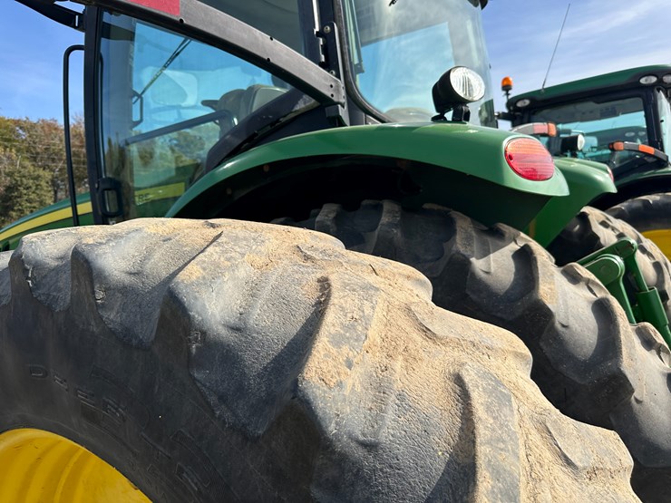2010-john-deere-8360r-image-6