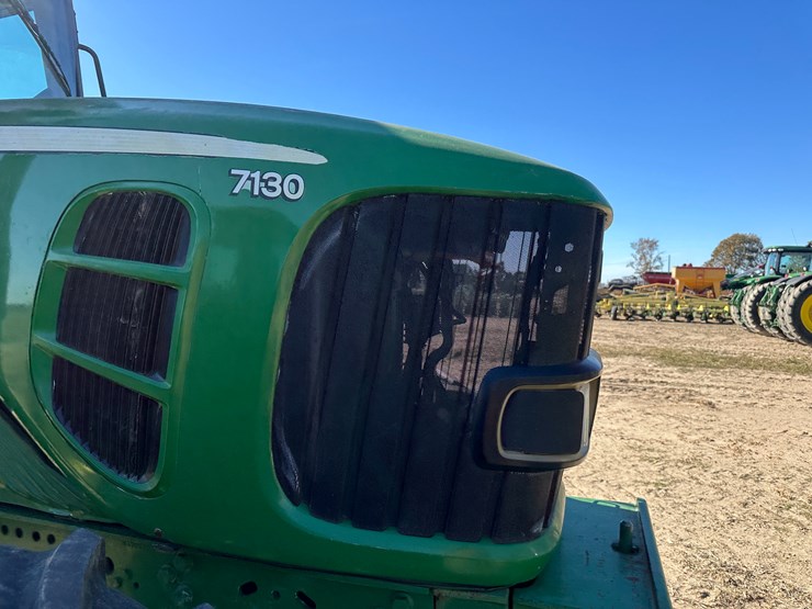 2010-john-deere-7130-image-28
