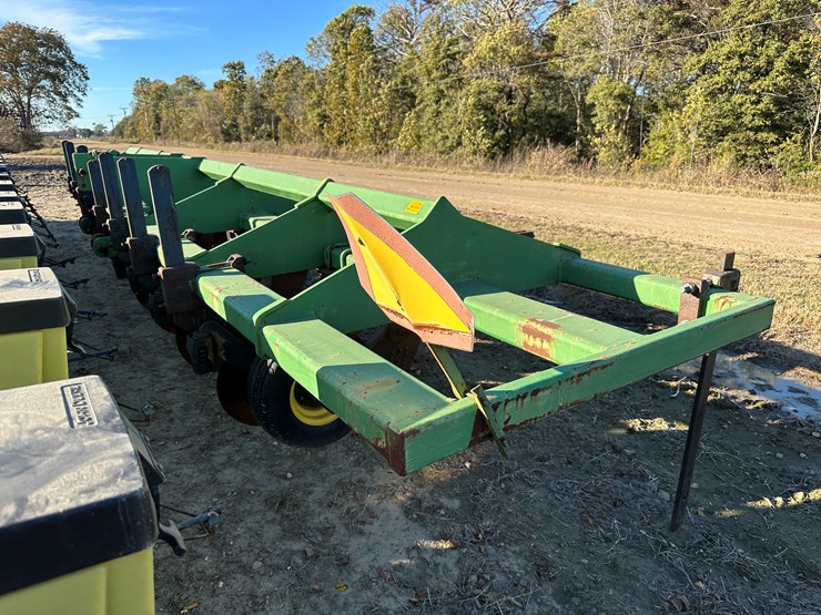 #33744-•-bigham-9-row-30"-paratill-9912041-image-1