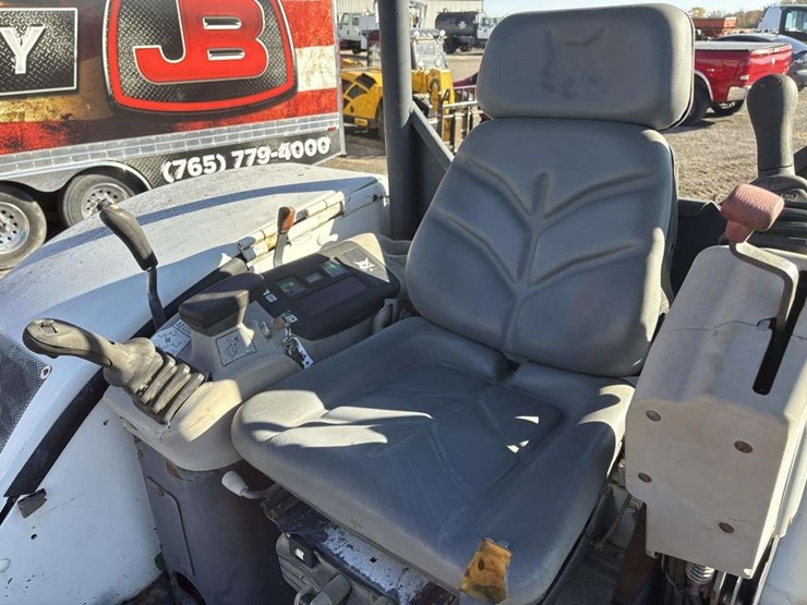 2006-bobcat-435hag-image-18