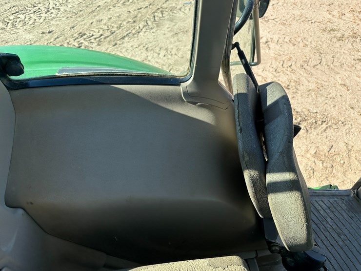2010-john-deere-7130-image-56
