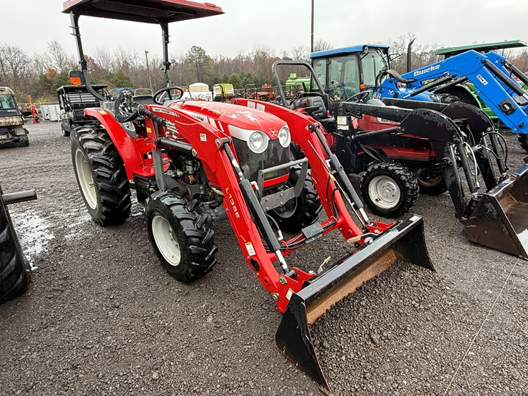 massey-ferguson-2706e-image-1