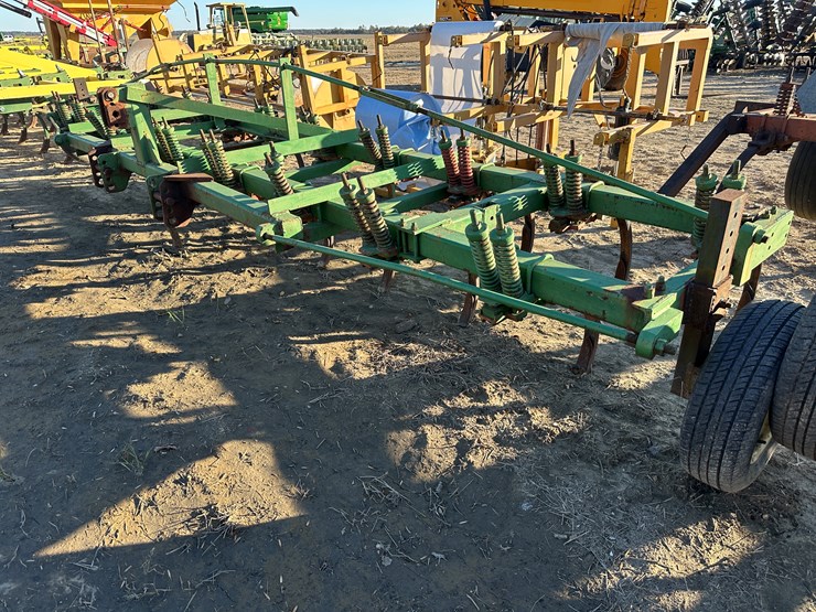 john-deere-95-image-1