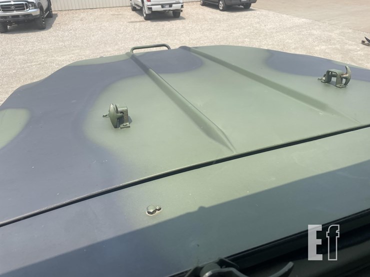 1983-am-general-m923a1-image-27