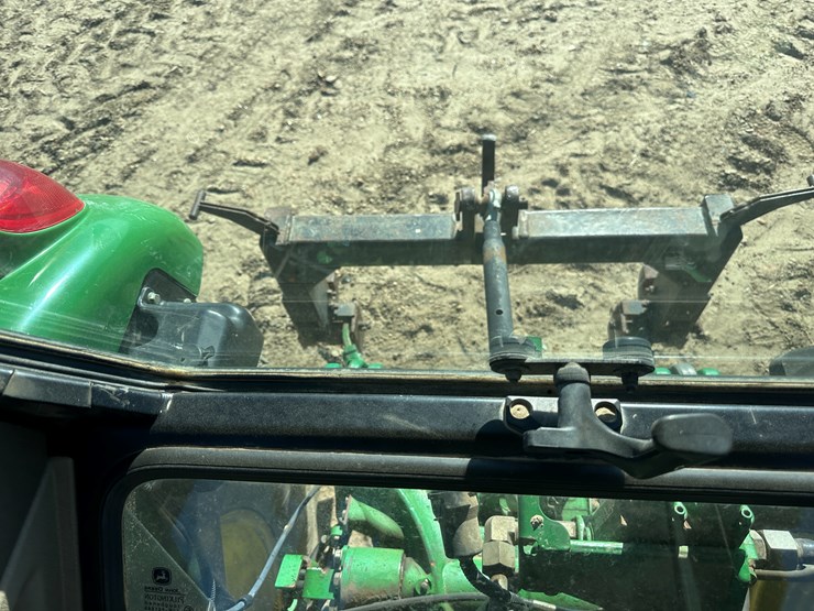 2011-john-deere-5095m-image-66