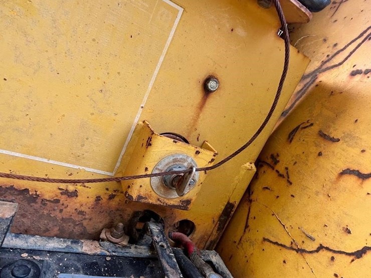 1974-caterpillar-d7f-image-28