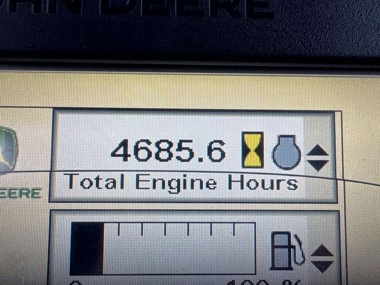 john-deere-4830-image-31