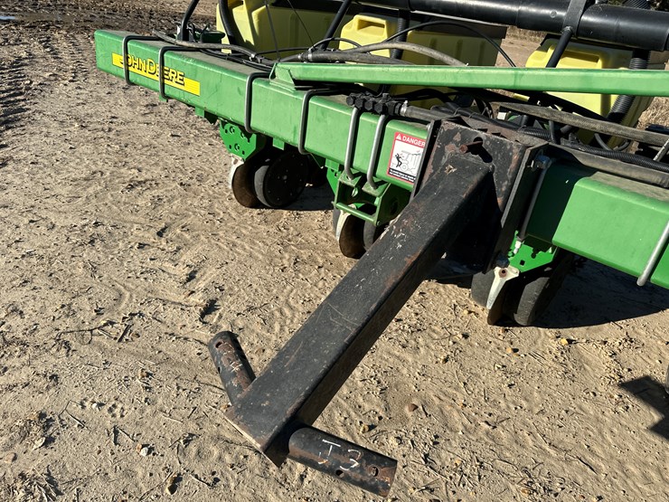john-deere-1720-image-46