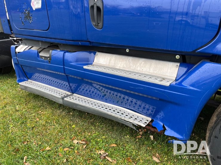 2013-freightliner-truck-(jn3436,-unit-4076)-image-26