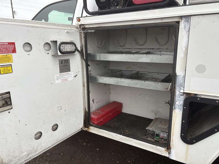 2012-ford-f450-image-16