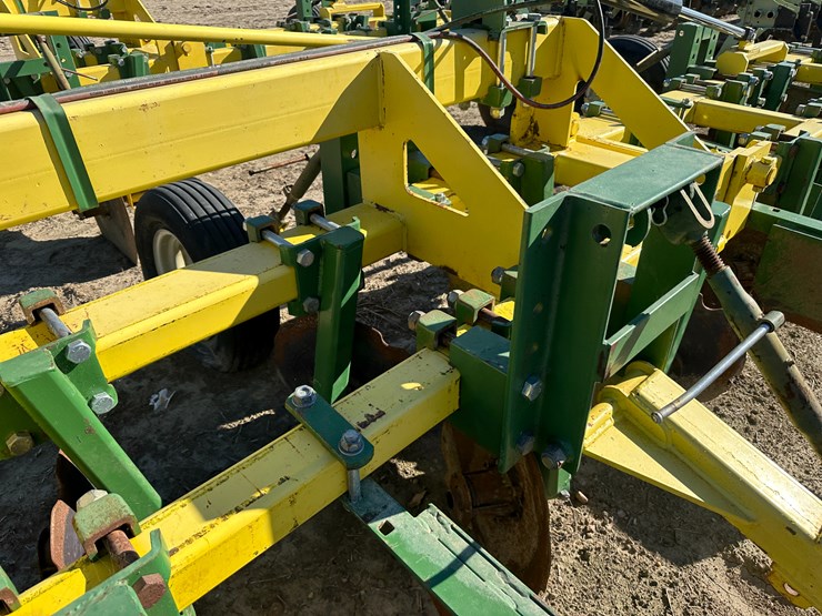 #33731-•-roll-a-cone-16-row-30"-hipper-image-50