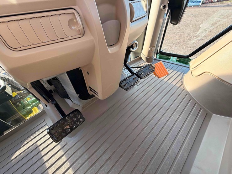 john-deere-6r-175-image-14